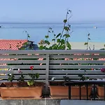 Bay 公寓