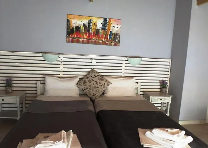Apartment Bay