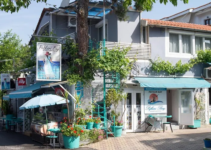 Bay Appartamento Pefkari