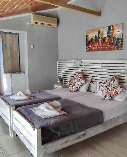 Bay Apartment