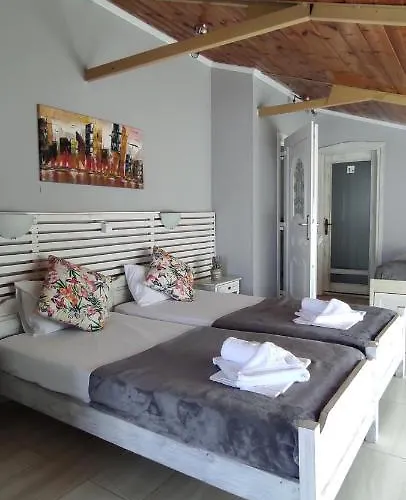 Bay Apartment